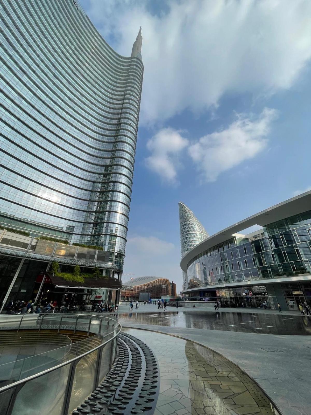 Regina By The Blue Twins Apartments Milano Екстер'єр фото